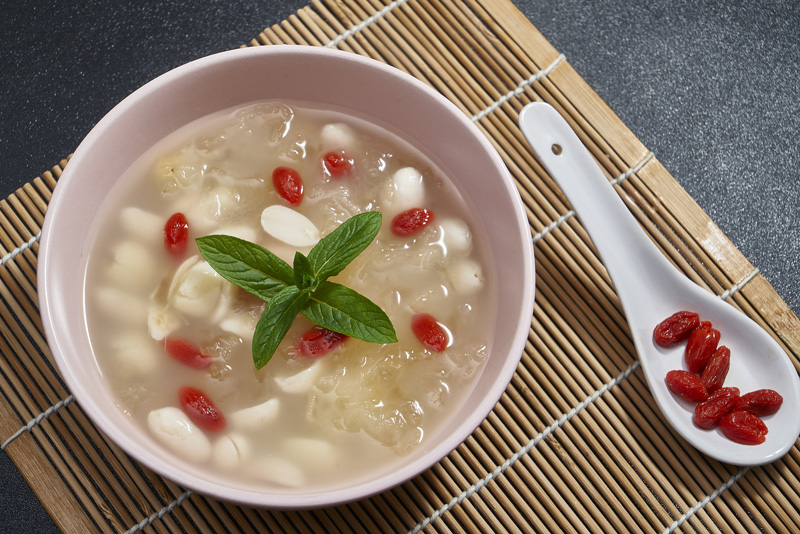 飲食調(diào)養(yǎng)，潤肺生津